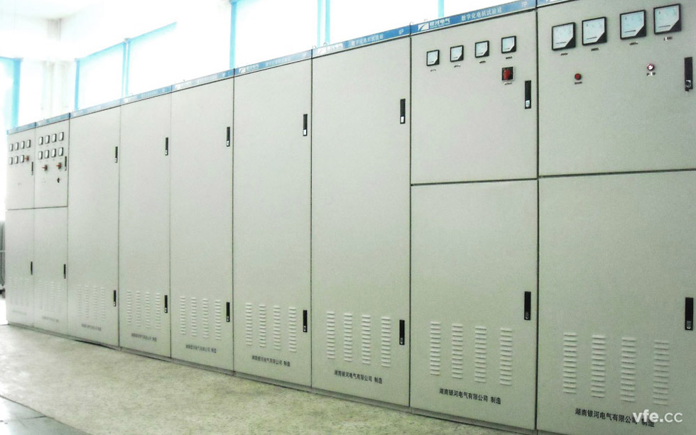 4 數(shù)字化電機(jī)試驗(yàn)中心電機(jī)試驗(yàn)專(zhuān)用變頻電源及開(kāi)關(guān)柜